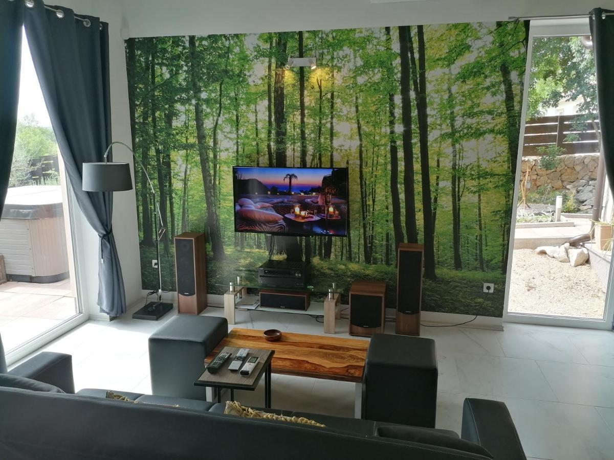 The Forest House Krk 2 Kras Eksteriør billede